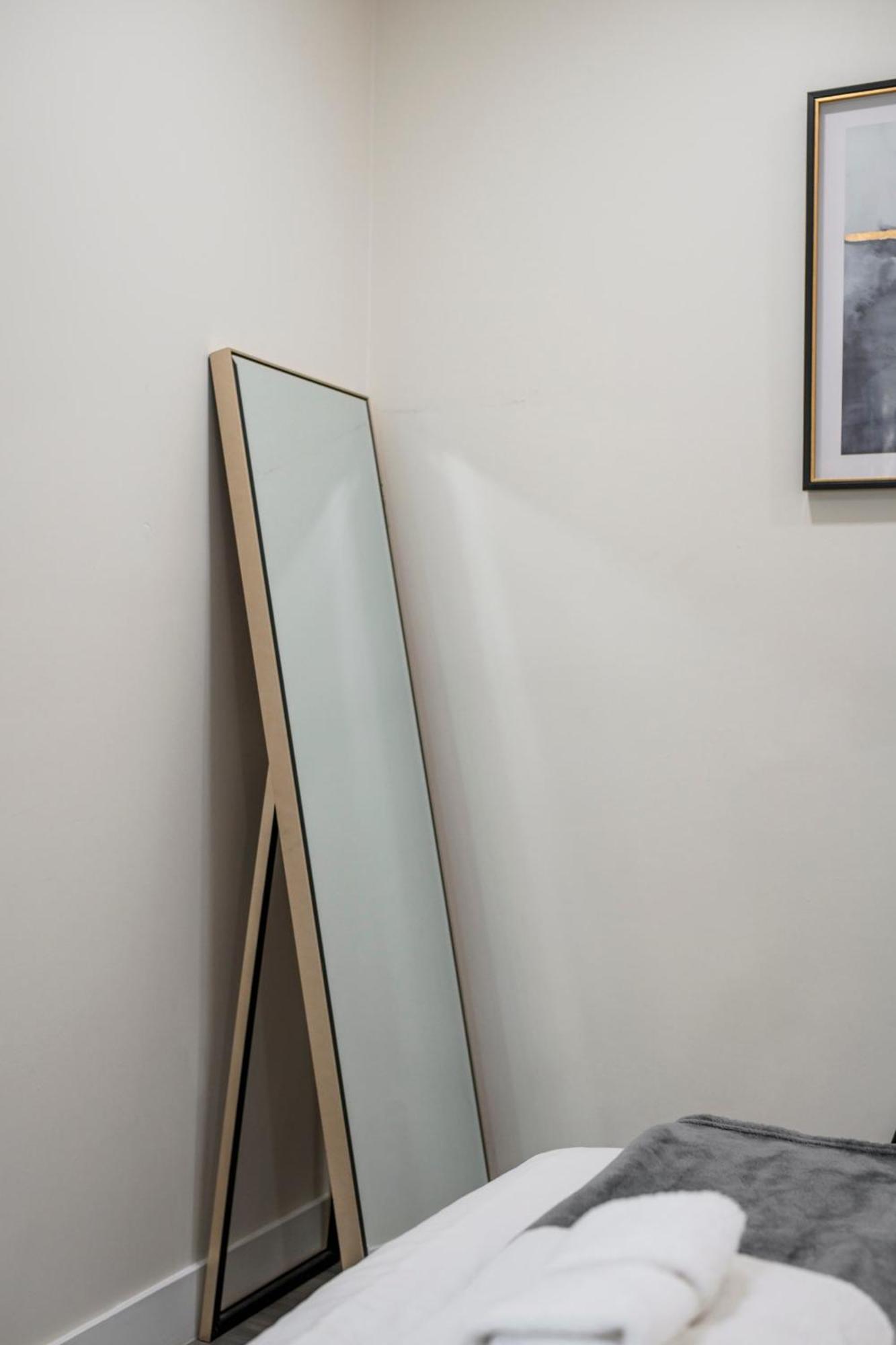 New Renovated 2B2B Apt Self Checkin Free Parking 1 Pasadena Exterior photo